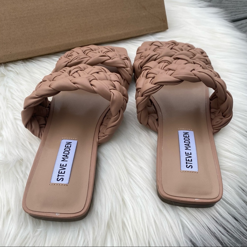 Steve Madden Quilted Sandals - Picture 4 of 4
